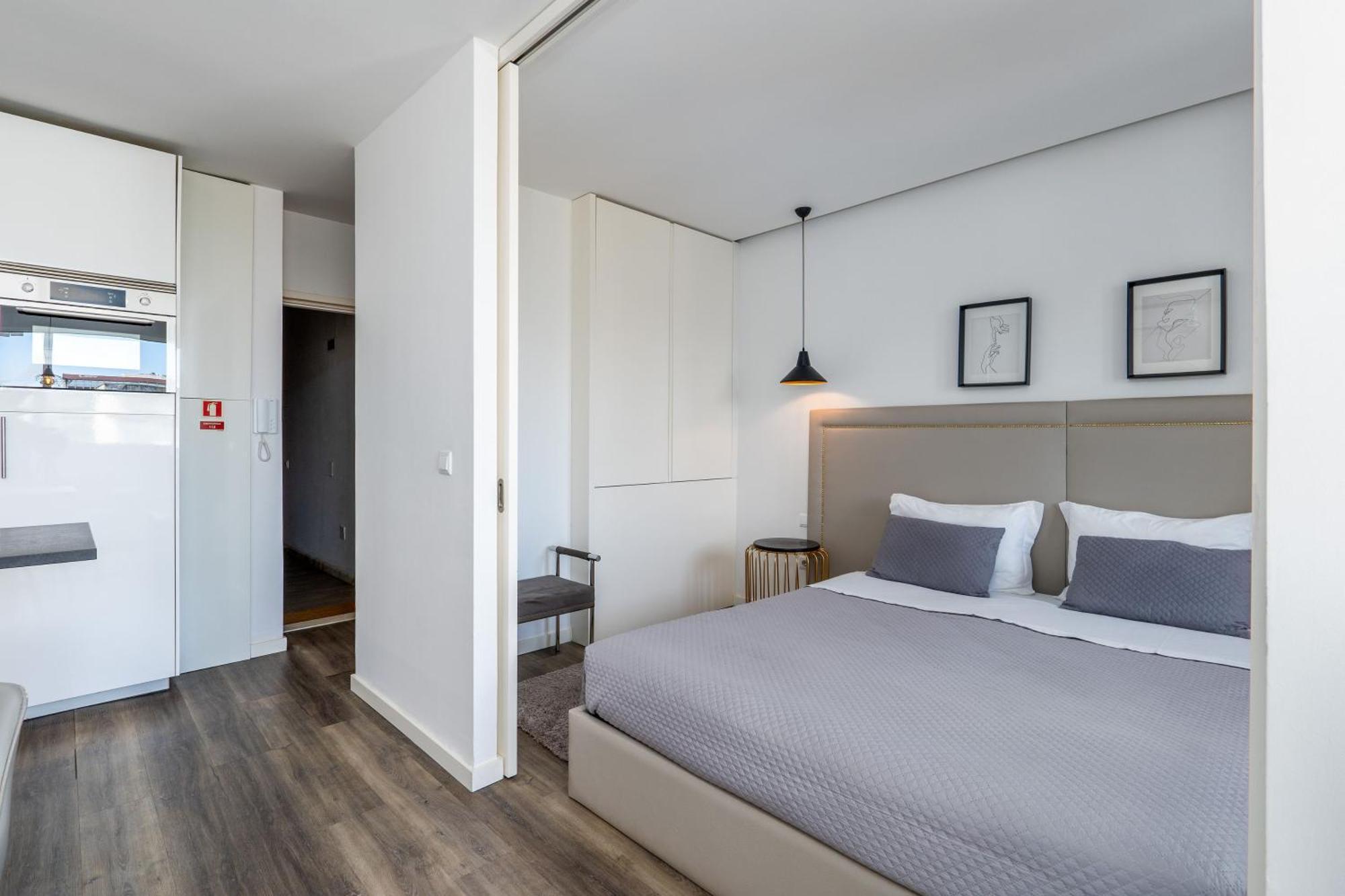 Angel Flats Apartment Порто Екстериор снимка